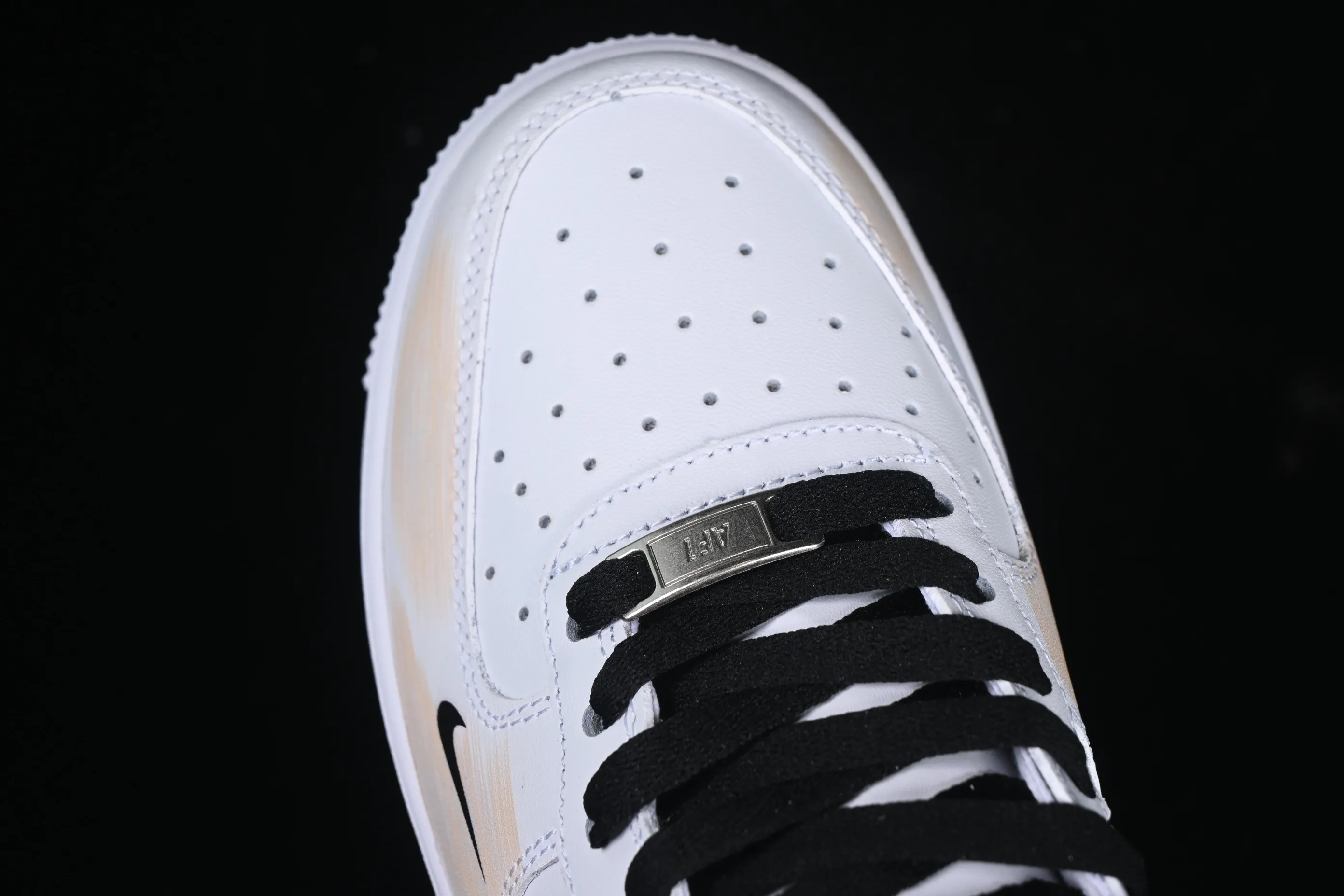 All Categories Nk Air Force 1 Air Force Series Nk Air Force 1 Mid Air Force Mid Nk Air Force 1'07 Mid Broken Hook Inkjet Painting Second Dimension Theme Air Force One Mid Casual Sneakers ZH0316-058